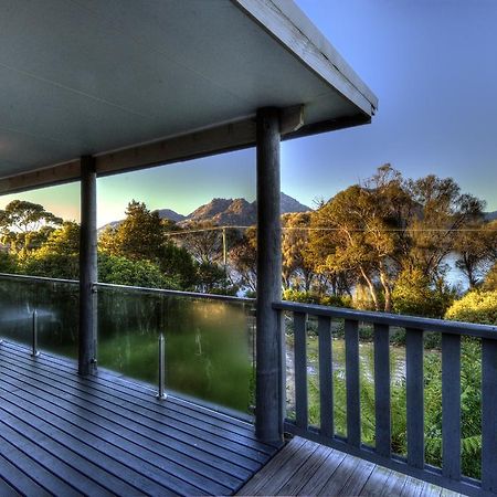Cove Beach Apartment 2 Coles Bay Exteriör bild